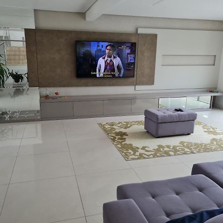 Lux House - Natureza - Piscina - Alto Padrao. Nova Trento Luaran gambar