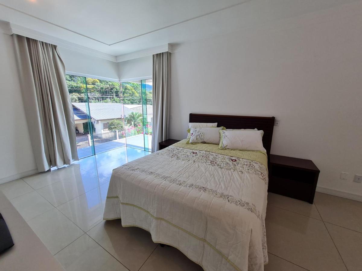 Lux House - Natureza - Piscina - Alto Padrao. Nova Trento Luaran gambar