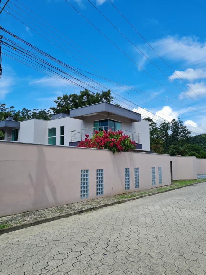 Lux House - Natureza - Piscina - Alto Padrao. Nova Trento Luaran gambar
